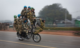 Illustration for article titled India's Border Patrol Performs Incredible Feats on Motorbikes, Wow